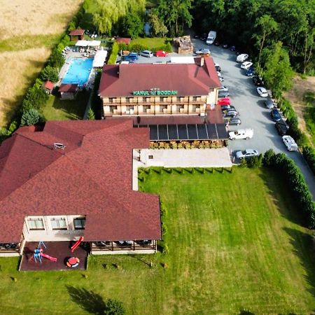 Hanul Lui Bogdan Economy Inn Făget 外观 照片