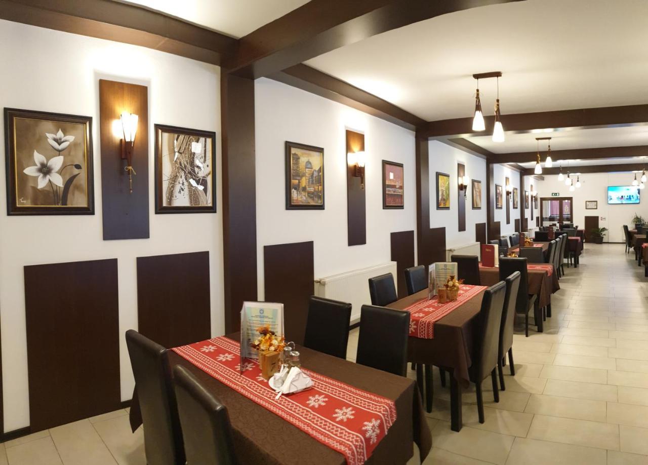 Hanul Lui Bogdan Economy Inn Făget 外观 照片